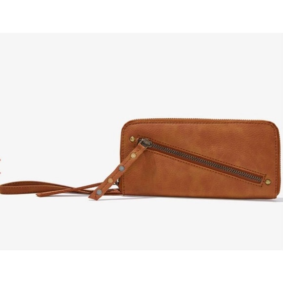 Free People Distressed Vegan Brown Wallet Wristlet - Picture 3 of 11
